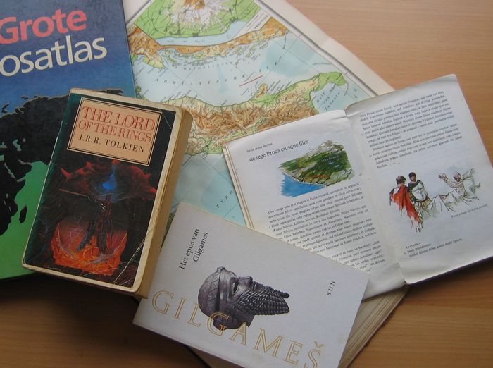 inspiring maps and books