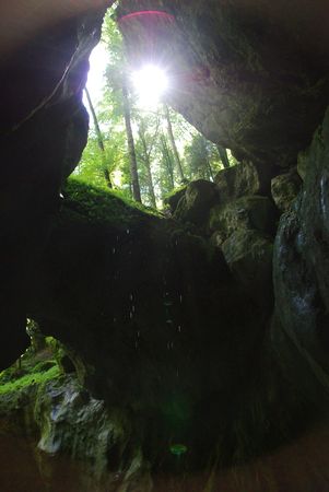 rocks on top of the ravine